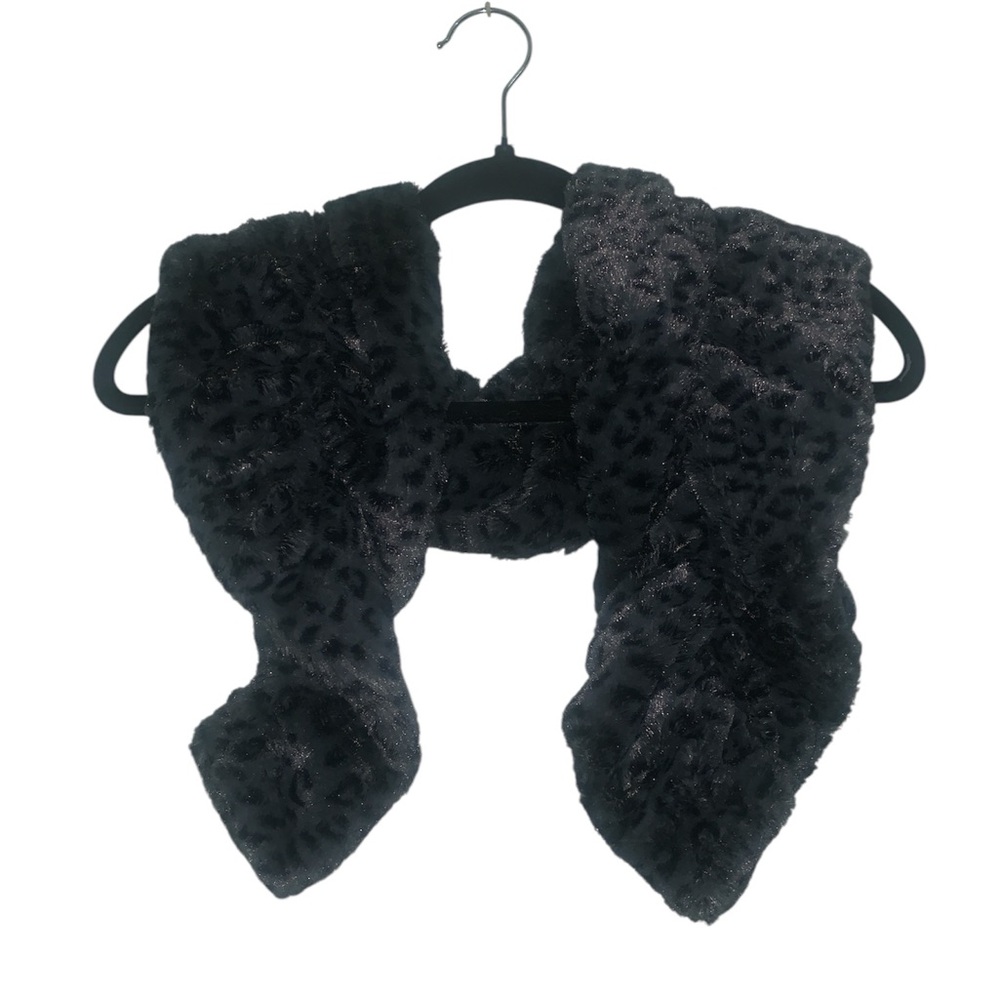 Croft & Barrow Gray‎ And Black Leopard Faux Fur Scarf One Size